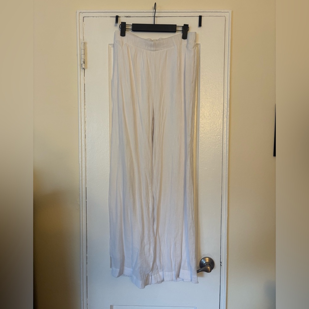 Abercrombie White Linen-Style Pant